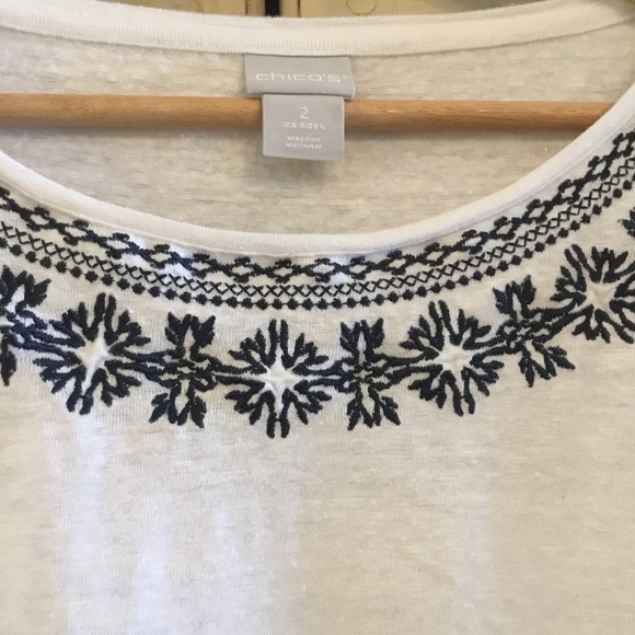 Chico’s Linen Embroidered White Top Size 2 (L) - Picture 4 of 6